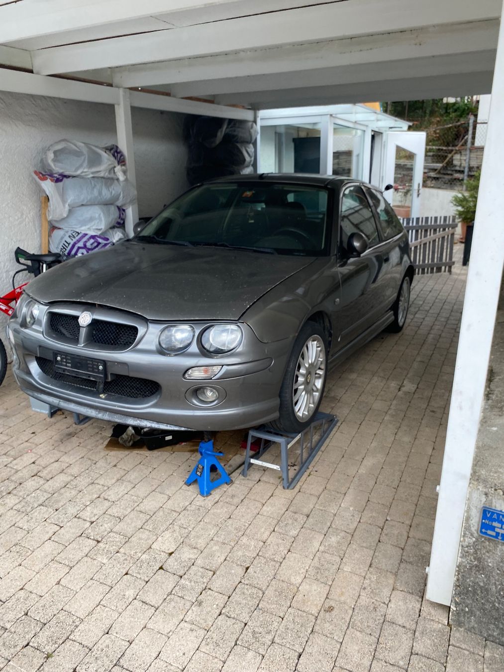 MG Autos: MG ZR160 – D'occasion à Lamboing par d_f_27xh 2