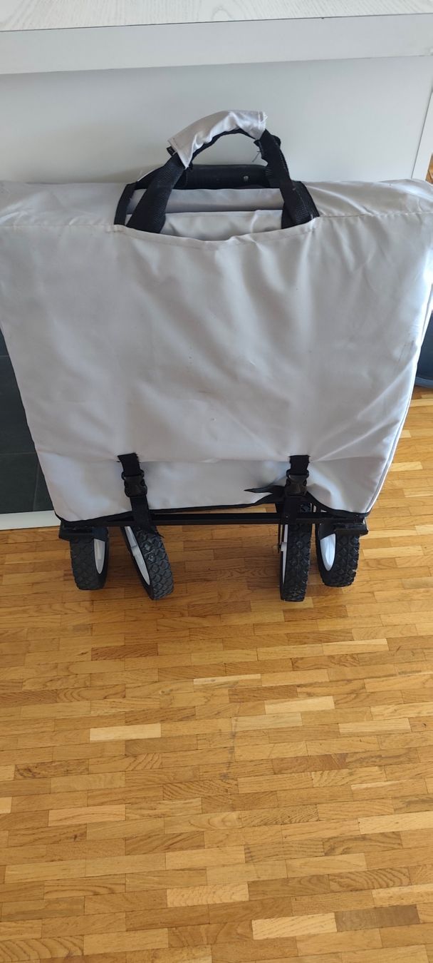 Chariots de transport: Chariot de jardin pliable gris – D'occasion à Aigle par Dadavd 3