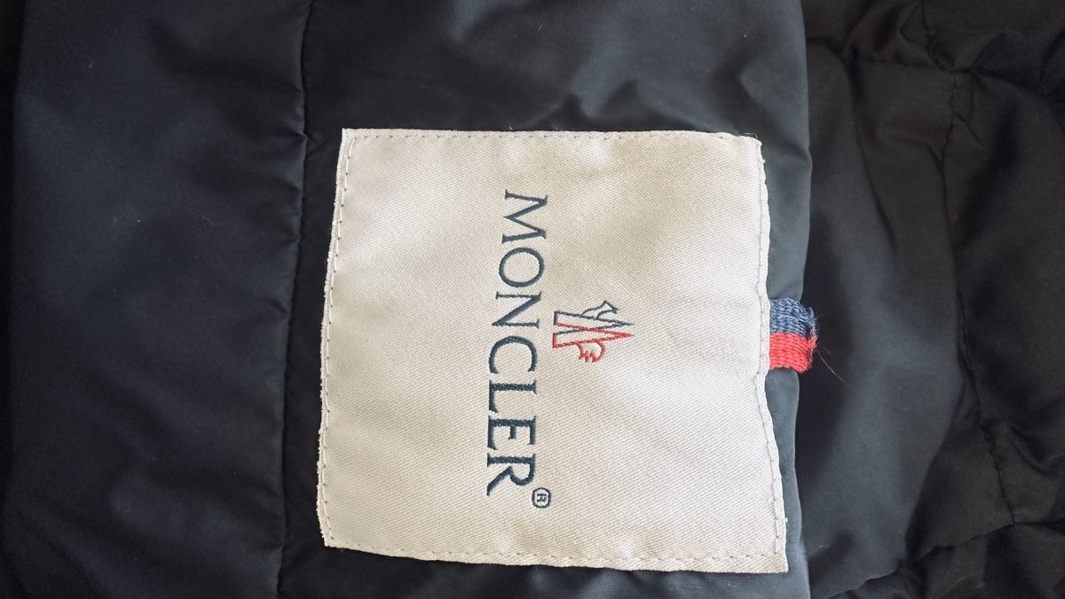 Moncler Giacche: Moncler Winterjacke – Usato da Brig venduto da Checkpot 3