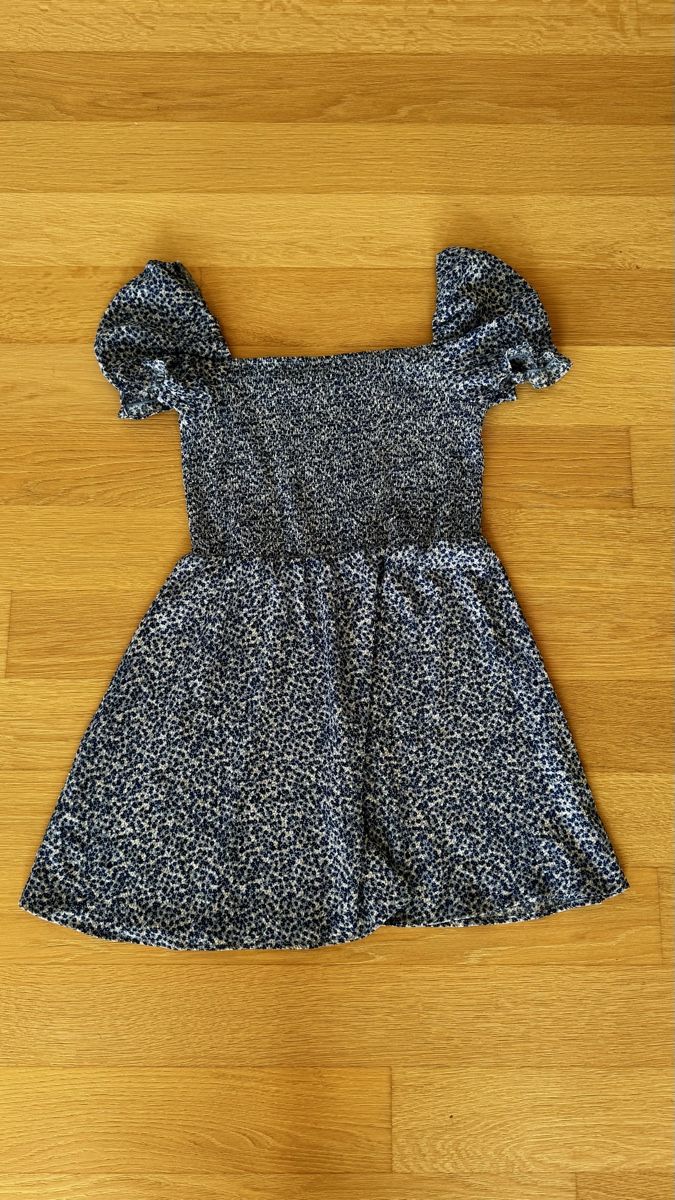 Bershka Kleider: Bershka Freizeitkleid, Grösse L – Gebraucht aus Amriswil von fabiiana_b 1