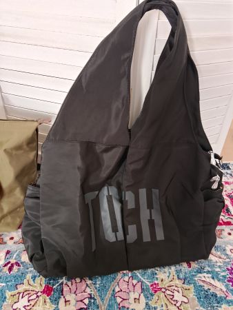 TOUCH Umhängetasche, Schwarz, gross, Top Zustand!