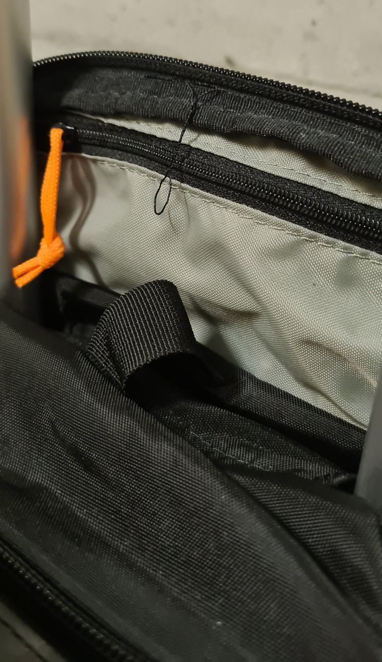 Valigie & Borse: Foto Trolley/Rucksack auf Rollen – Usato da Reinach AG venduto da Muggl1 4
