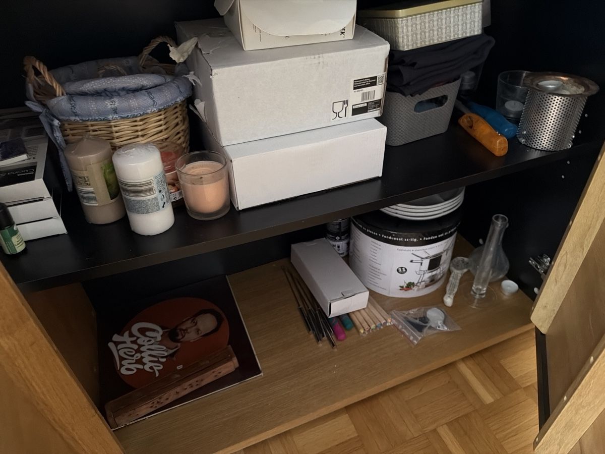 Conforama Commodes: Sideboard  – D'occasion à Gelterkinden par LPKAL 1