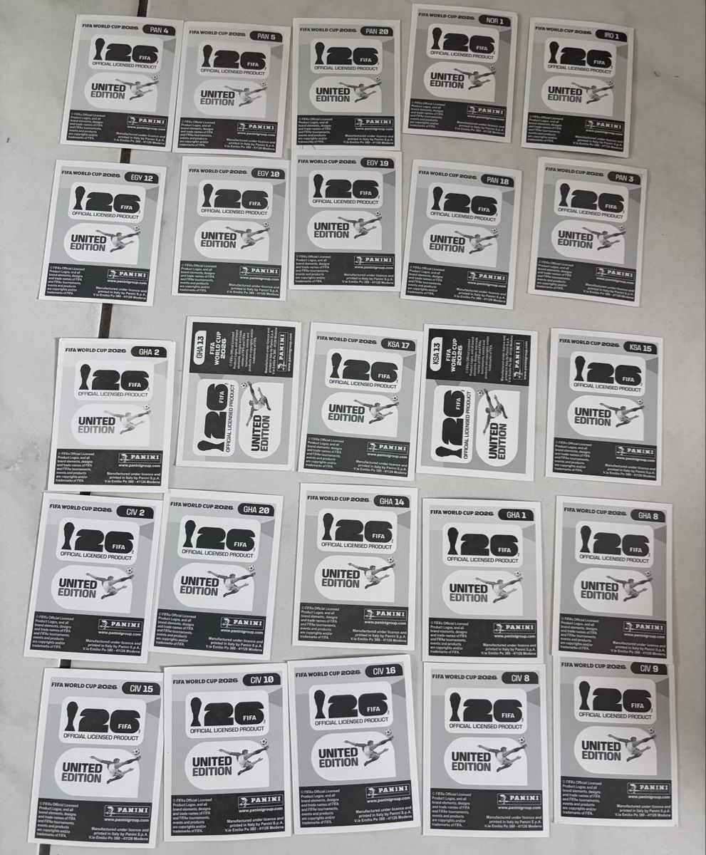 Panini Carte collezionabili: 25 Paninis (Angebot Nr. 2) – Usato da Belp venduto da Summer75 1