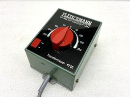 Fleischmann 6750 international= Trafo mit Fahrregler 17VA