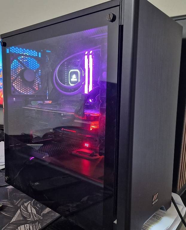 PC: High End Gaming PC, i9 9900k, RTX 2080ti, SSD only – Usato da Schübelbach venduto da Horst12 2