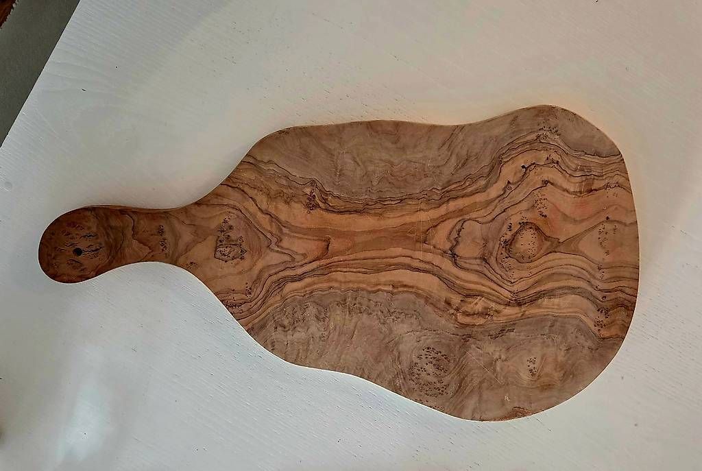Elettrodomestici da cucina: Schneidebrett Olivenholz NEU – Nuovo e nell'imballaggio originale da MUTTENZ venduto da cod_8p5k 1