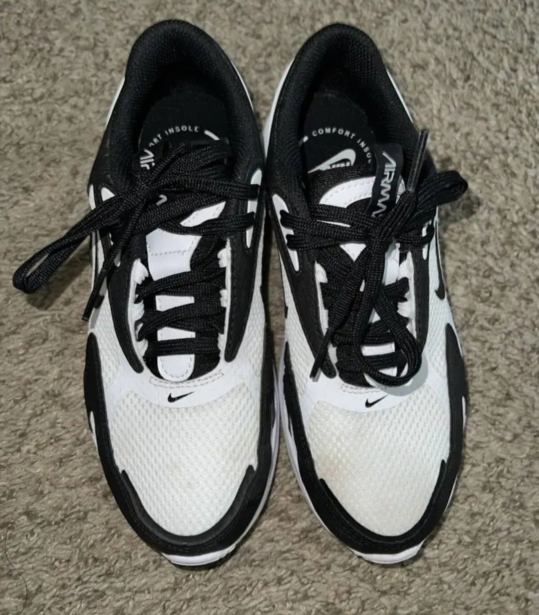 Nike Herrenschuhe: nike air max bolt 41 – Gebraucht aus Gams von P1mpcasso