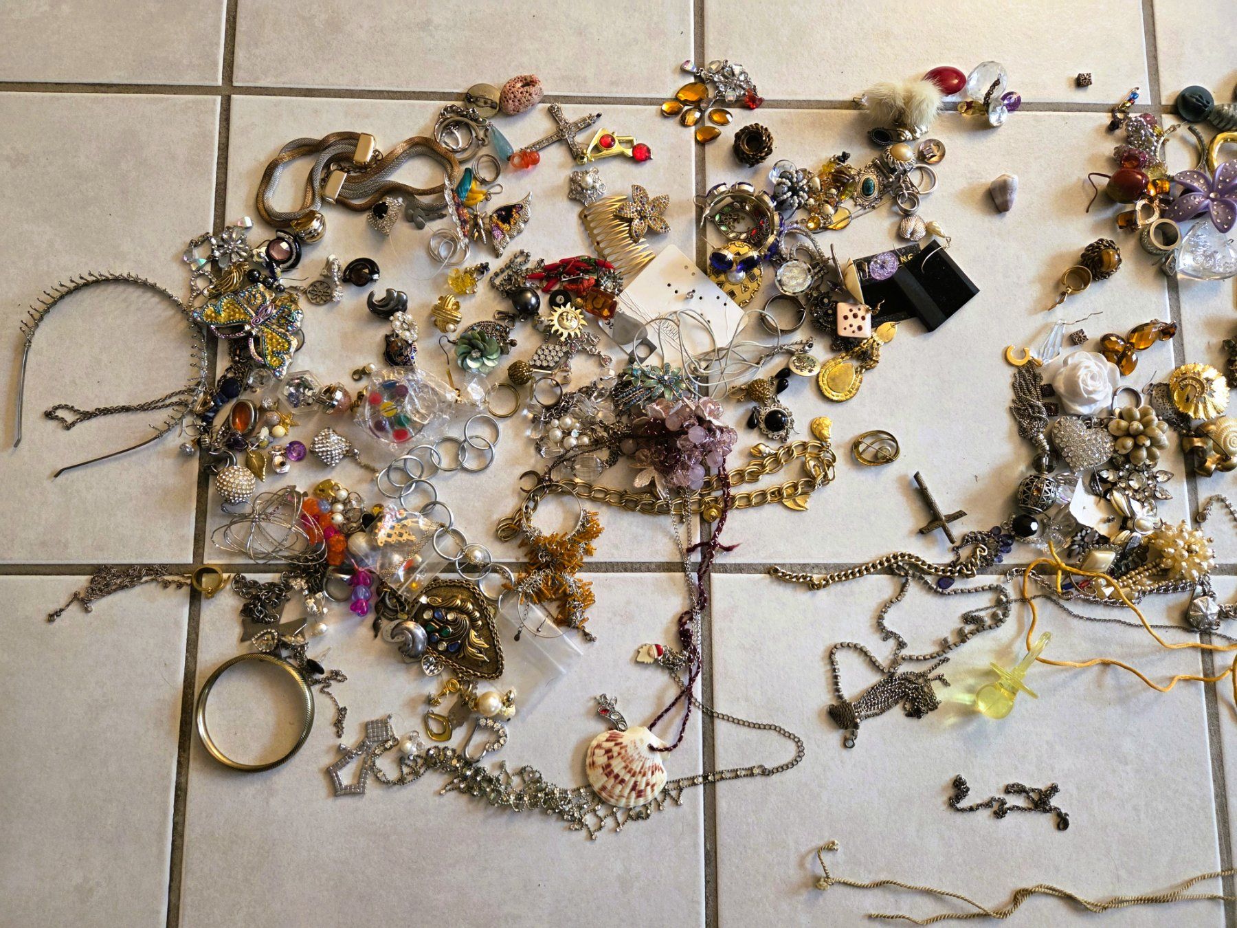 Sonstiger Schmuck: MODESCHMUCK LOT - MODE SCHMUCK KONVOLUT - VINTAGE – Gebraucht aus Brüttisellen von Nighttrain 4