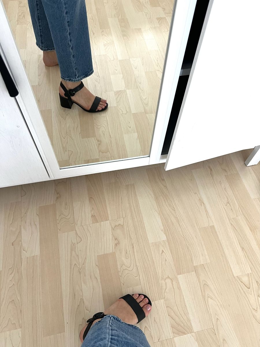 Scarpe da donna: Schwarze Sandalen mit Blockabsatz Grösse 37 – Usato da Zürich venduto da fer_5h7x
