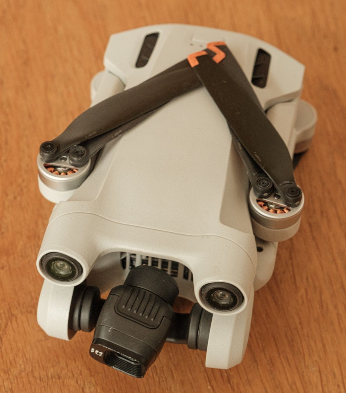 DJI RC Modellbau: DJI Mini 3 Pro Fly More Combo – Gebraucht aus wabern von azur99 1