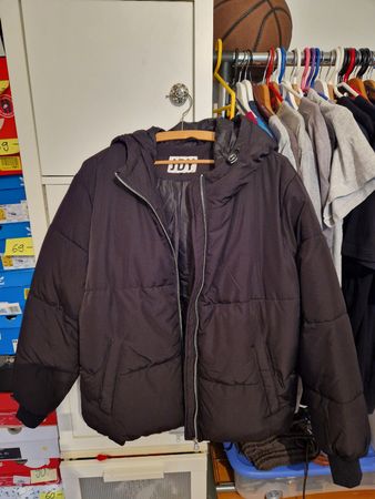 Daunenjacke JDY Grösse M neu