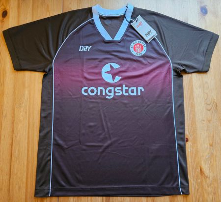 FC St. Pauli Trikot DIY NEU Grösse L Deutschland congstar