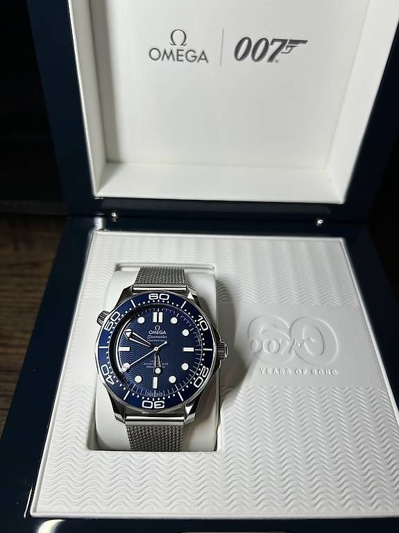 Omega Orologi: JAMES BOND - OMEGA SEAMASTER DIVER 300M – Nuovo e nell'imballaggio originale da boudry venduto da jul_sv92 2