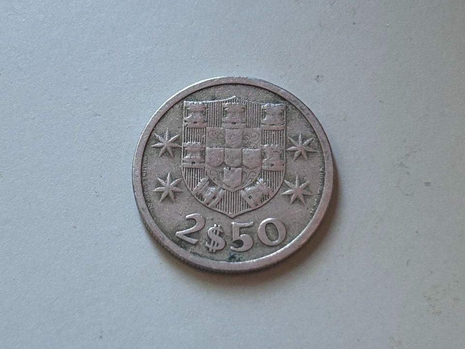 Tutti le monete: 2,50 Escudos del 1964 – Usato da Giubiasco venduto da LorisVale