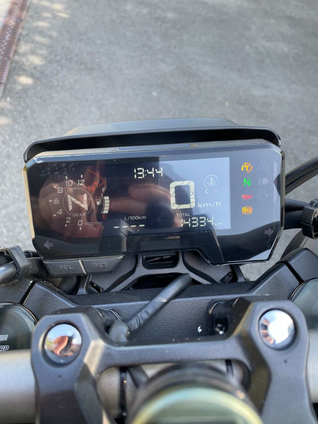Honda Strasse: HONDA CB650R - 70 kW – Gebraucht aus Baar von Amarillis3 8