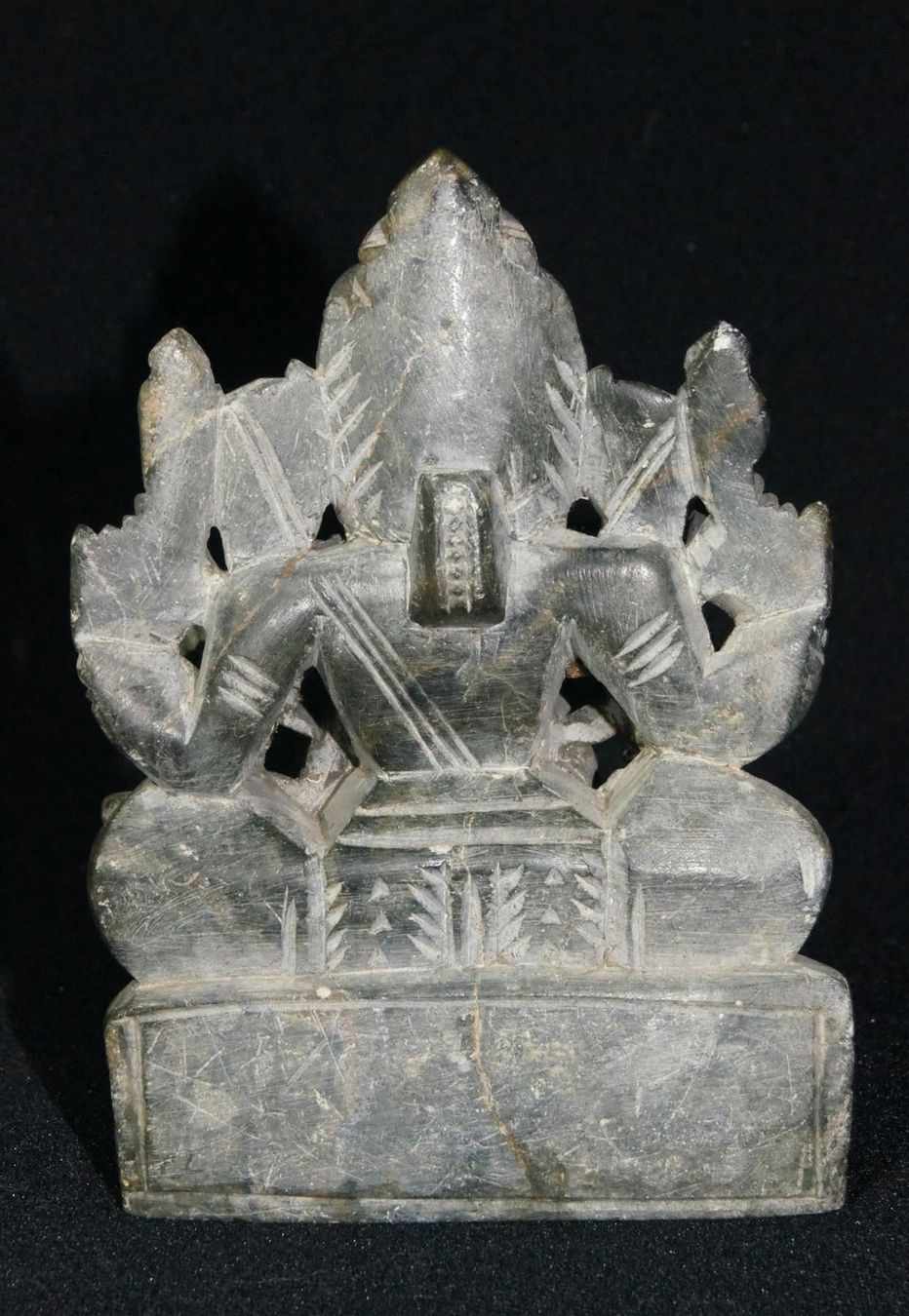 Sculture & Statue: Ganesha aus grauem Stein gemeisselt – Usato da Geroldswil venduto da ARTEFACTO 4