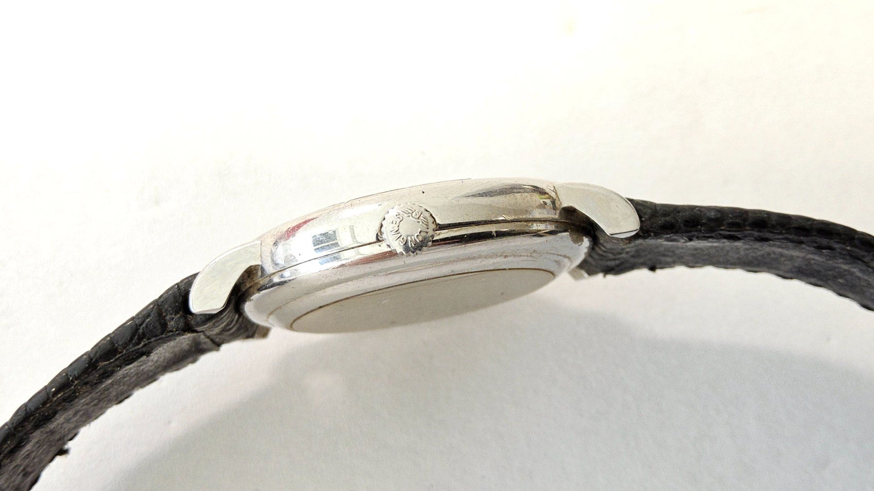 Longines Orologi: Montre bracelet Longines vintage automatic – Usato da Malleray venduto da Frederic24 5