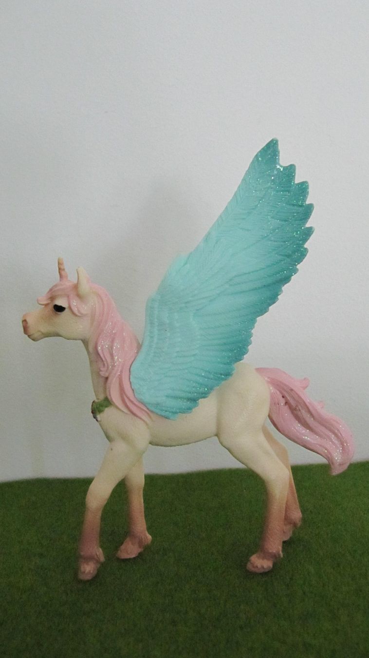 Schleich Spielzeuge: Schleich Pegasus Figuren – Gebraucht aus Brunnen von Kiwiland1 3