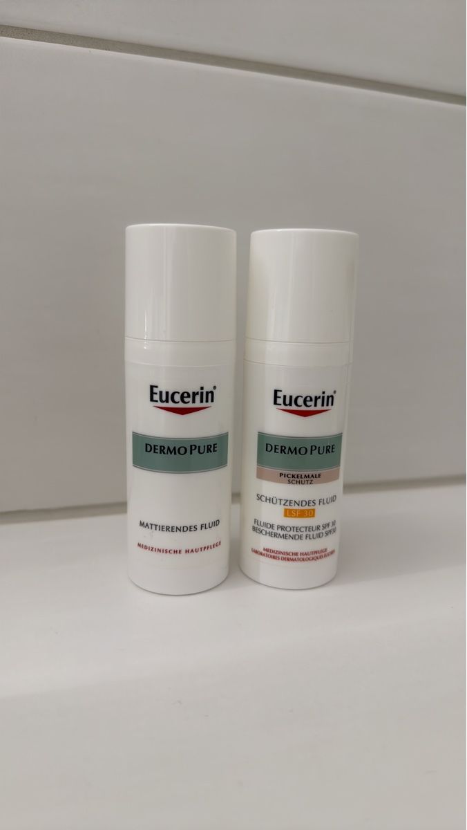 Cura del viso: Eucerin DERMO PURE: Mattierendes Fluid & Schutz LSF 30 – Usato da Olten venduto da flosflomarkt
