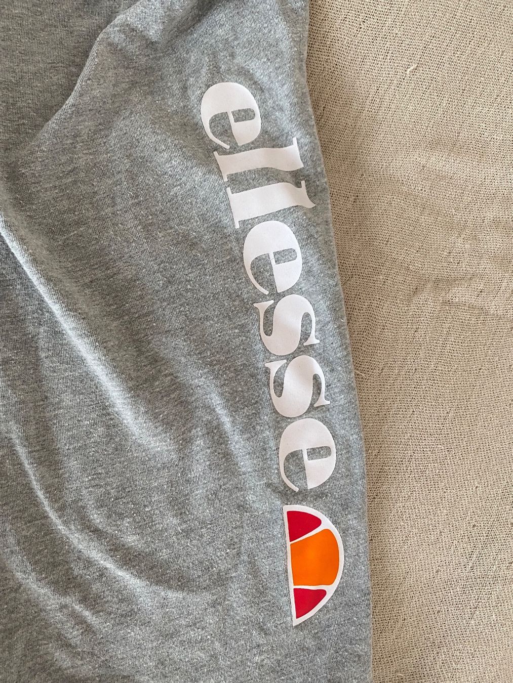 Strümpfe & Strumpfhosen: Sport Hosen Set 2, Gr.146 – Gebraucht aus Vezia von luce2011 3