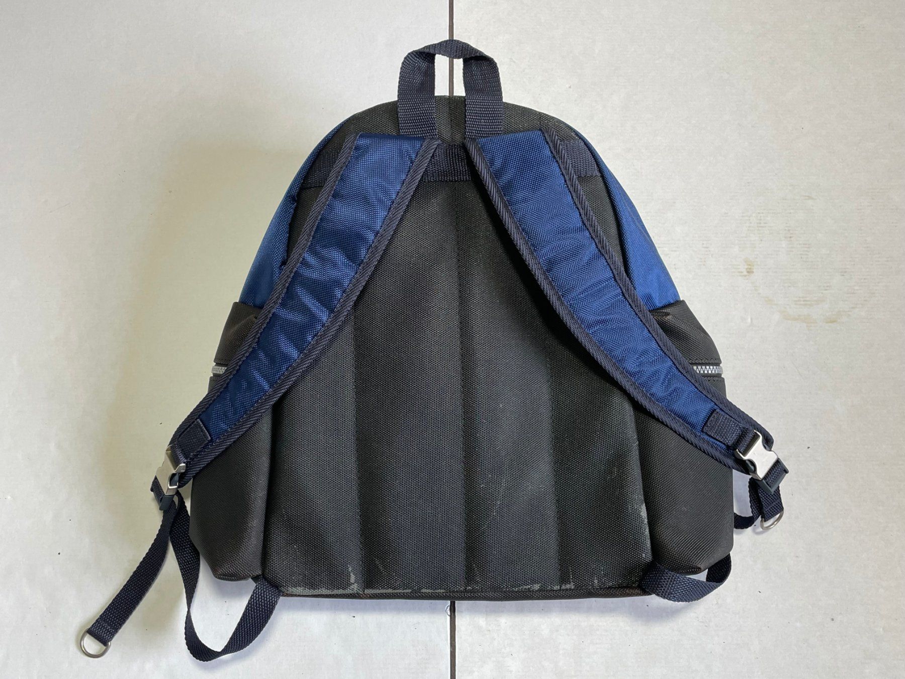 Breitling Rucksäcke: Breitling Rucksack – Gebraucht aus Zürich von le_souk 1