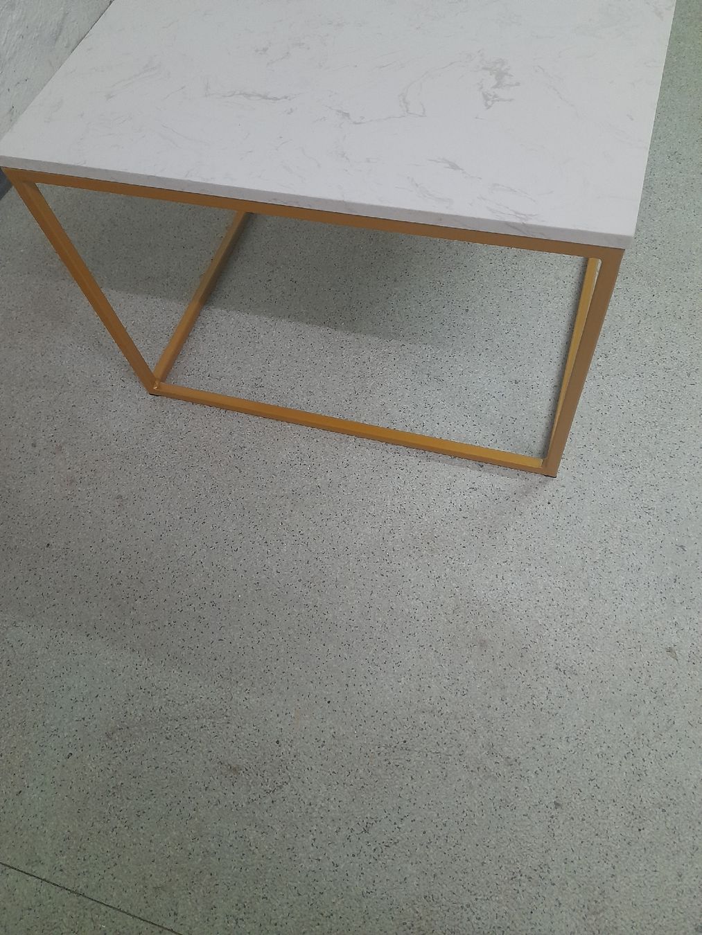 Kare Tavoli: Kare Couchtisch – Usato da Glattbrugg venduto da B_B 1