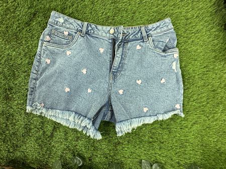 Herzige Jeans Shorts Gr. 44 Clockhouse