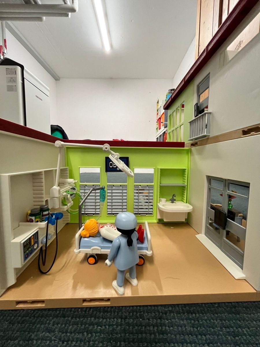 Playmobil Giocattoli: Playmobil Krankenhaus – Usato da Rickenbach LU venduto da Haefliger03 3