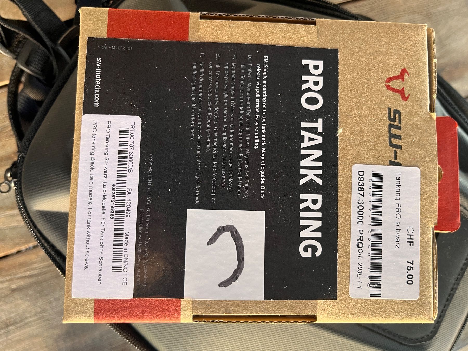 SW-Motech Topcases: Tankrucksack Neu! – D'occasion à Küttigen par on_off 2