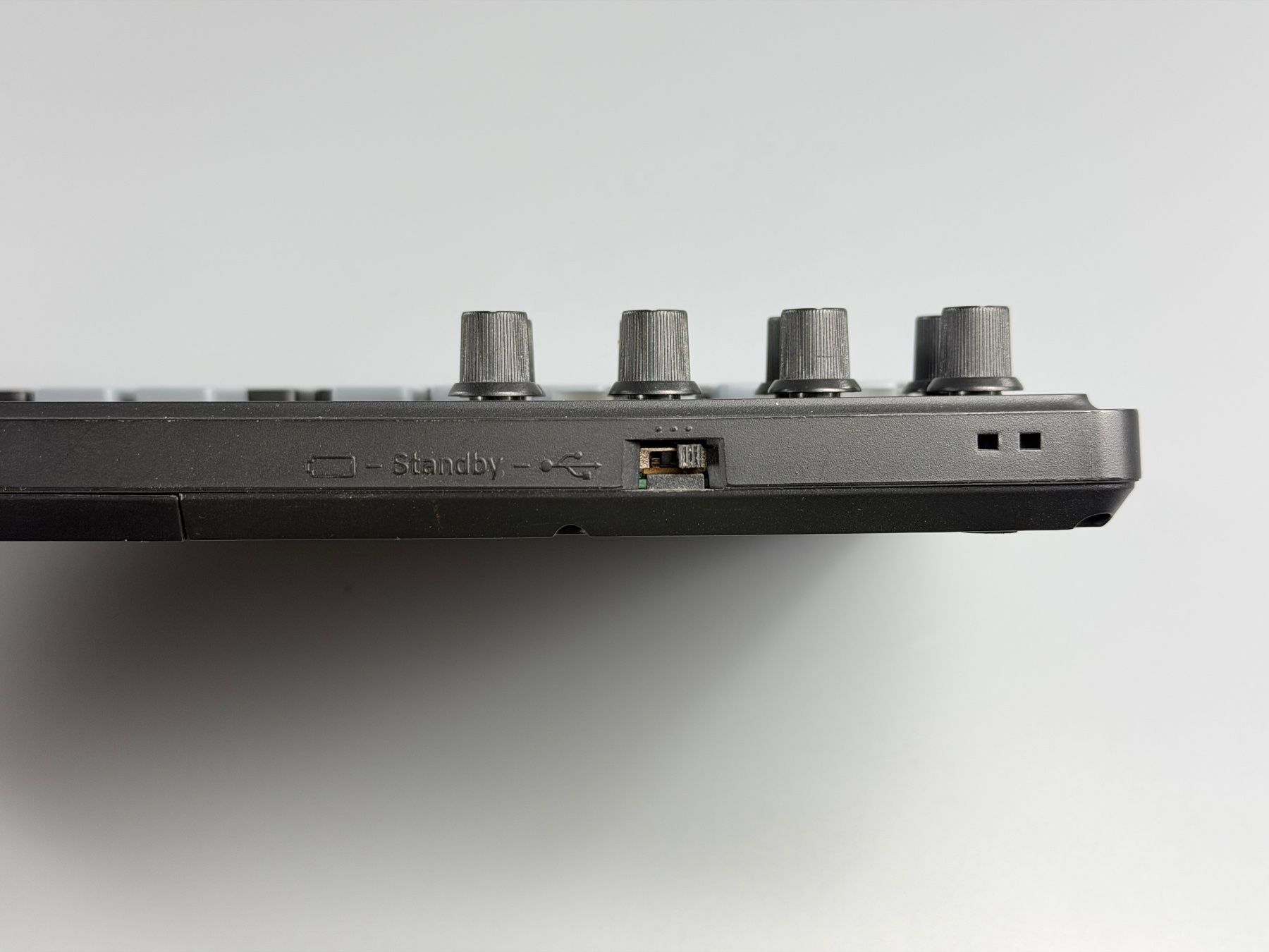 Strumenti musicali: Korg nanoKEY Studio Mobile MIDI Keyboard – Usato da Sennhof venduto da Johnbest 3