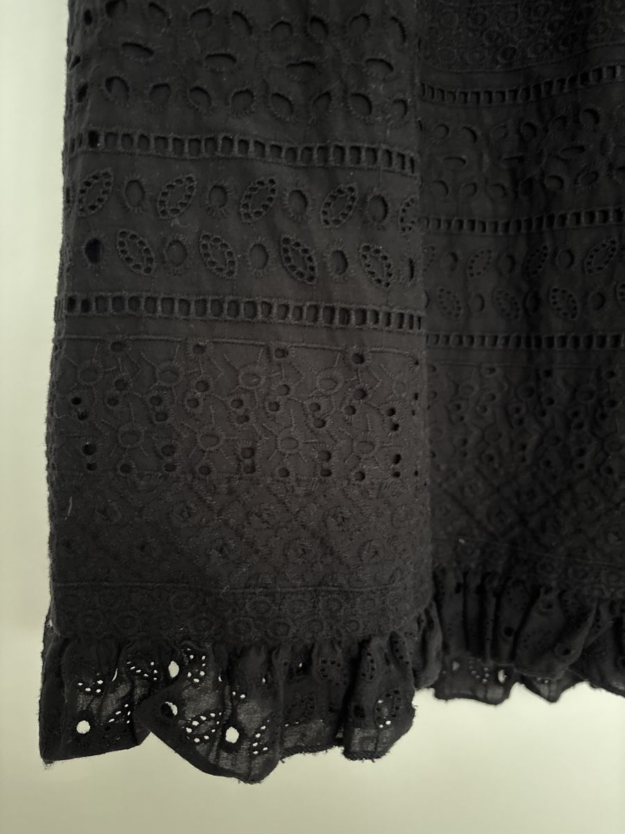 Zara Vestiti: Kleid mit Ärmel, schulterfrei – Usato da Buttisholz venduto da Melsan 1