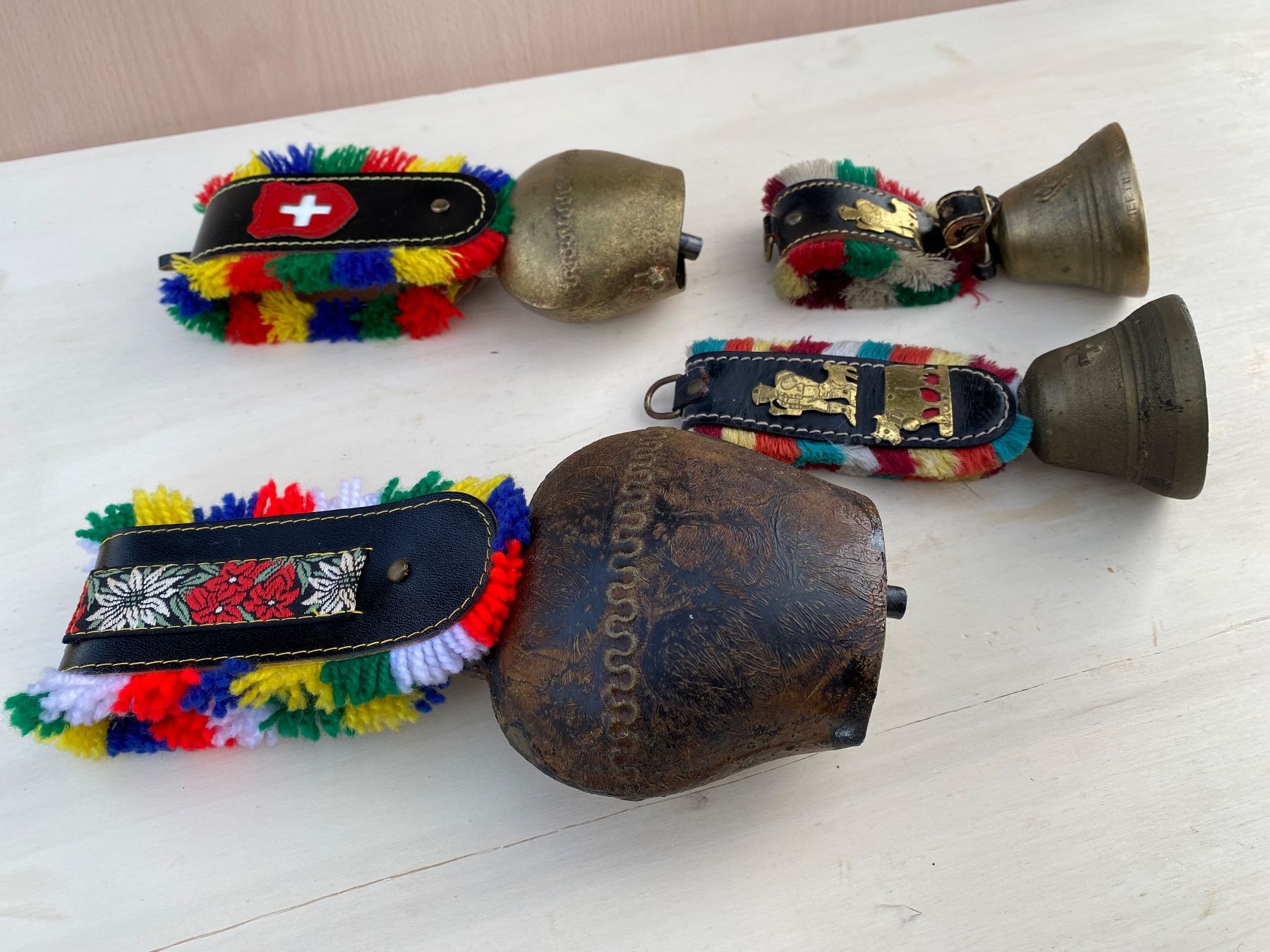 Glocken & Treicheln: 4 schöne Appenzeller Glocken / Treicheln – Gebraucht aus Feldbach von Fea1 3