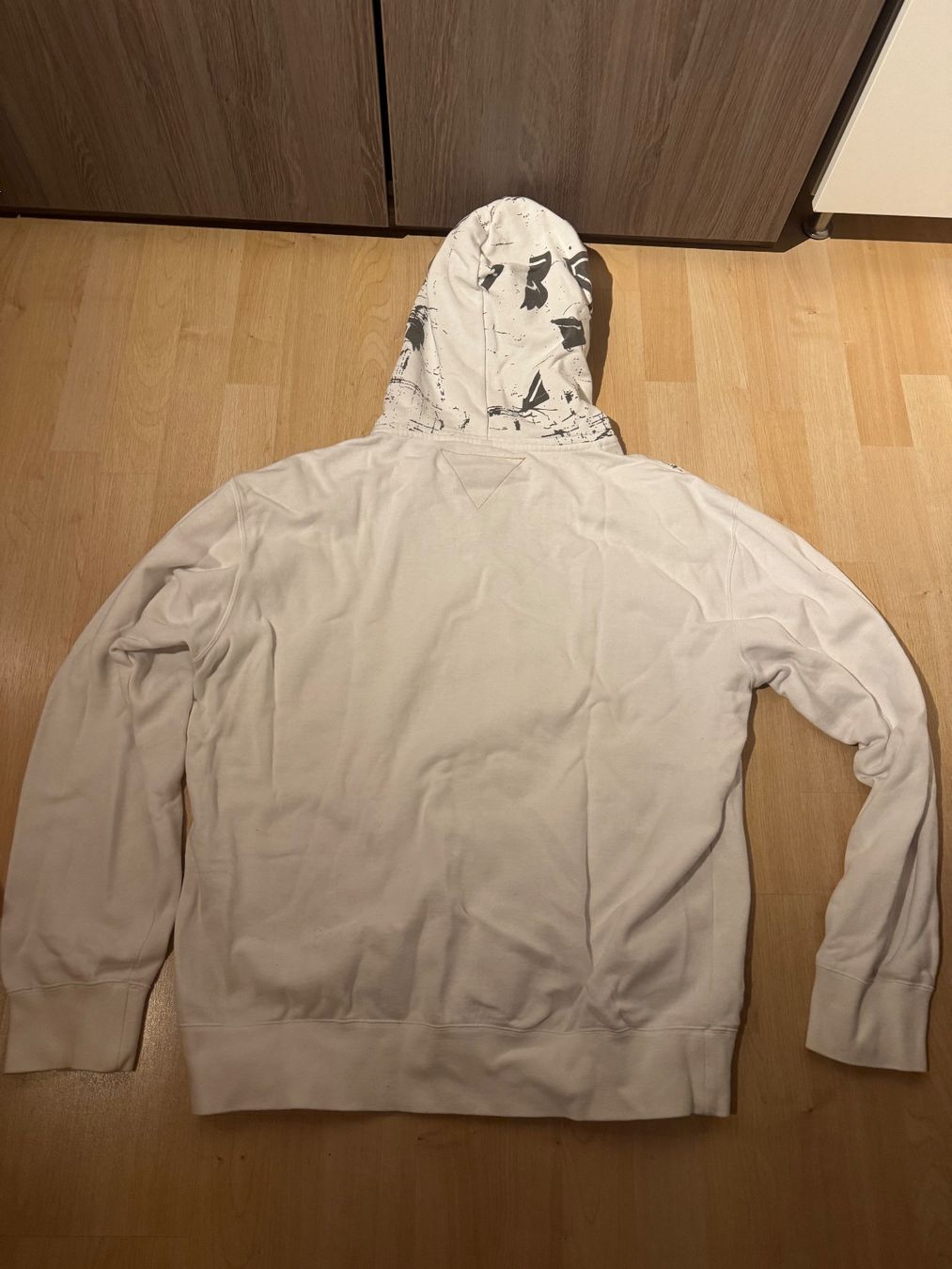 Fox Maglioni & Felpe: Fox Hoodie weiss – Usato da Thierachern venduto da pelati86 2