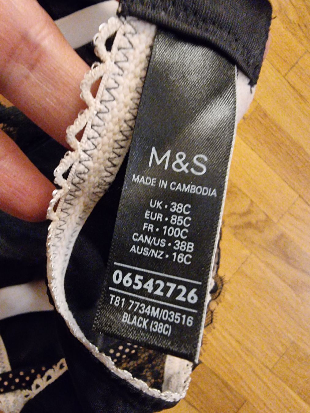 Altra biancheria intima: Soutien gorge noir Marks & Spencer T85C – Nuovo (secondo la descrizione) da Veyrier venduto da Leilazizou 2
