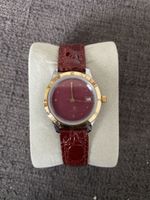 Magnifique montre dame vintage, bracelet cuir bordeaux.