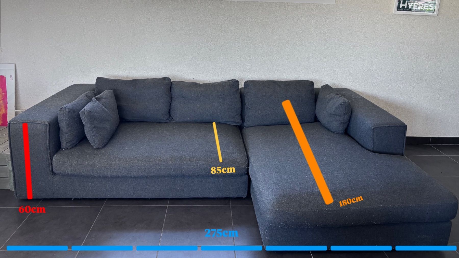 Sofas: Canapé d'angle gris 275cm bon état – D'occasion à Courtion par joh_bx8m 2