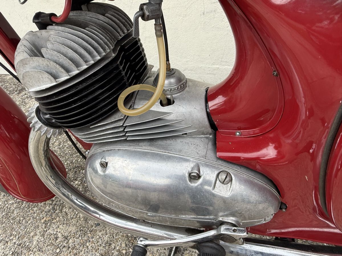 Jawa Strada: Oldtimer Motorrad Jawa 350 – Usato da Safnern venduto da Peter071 7