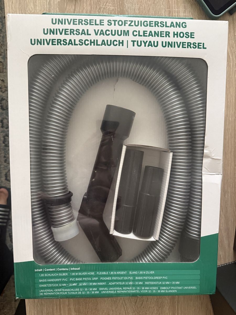 Staubsauger & Zubehör: Universalschlauch – Neu und originalverpackt aus Abtwil SG von Fcbayern1992