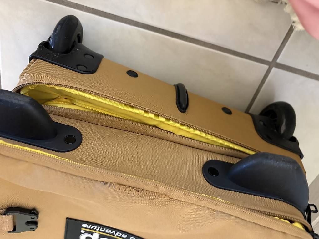 Valigie: Koffer Jeep – Usato da Adlikon B. Regensdorf venduto da sar_g6kn 3
