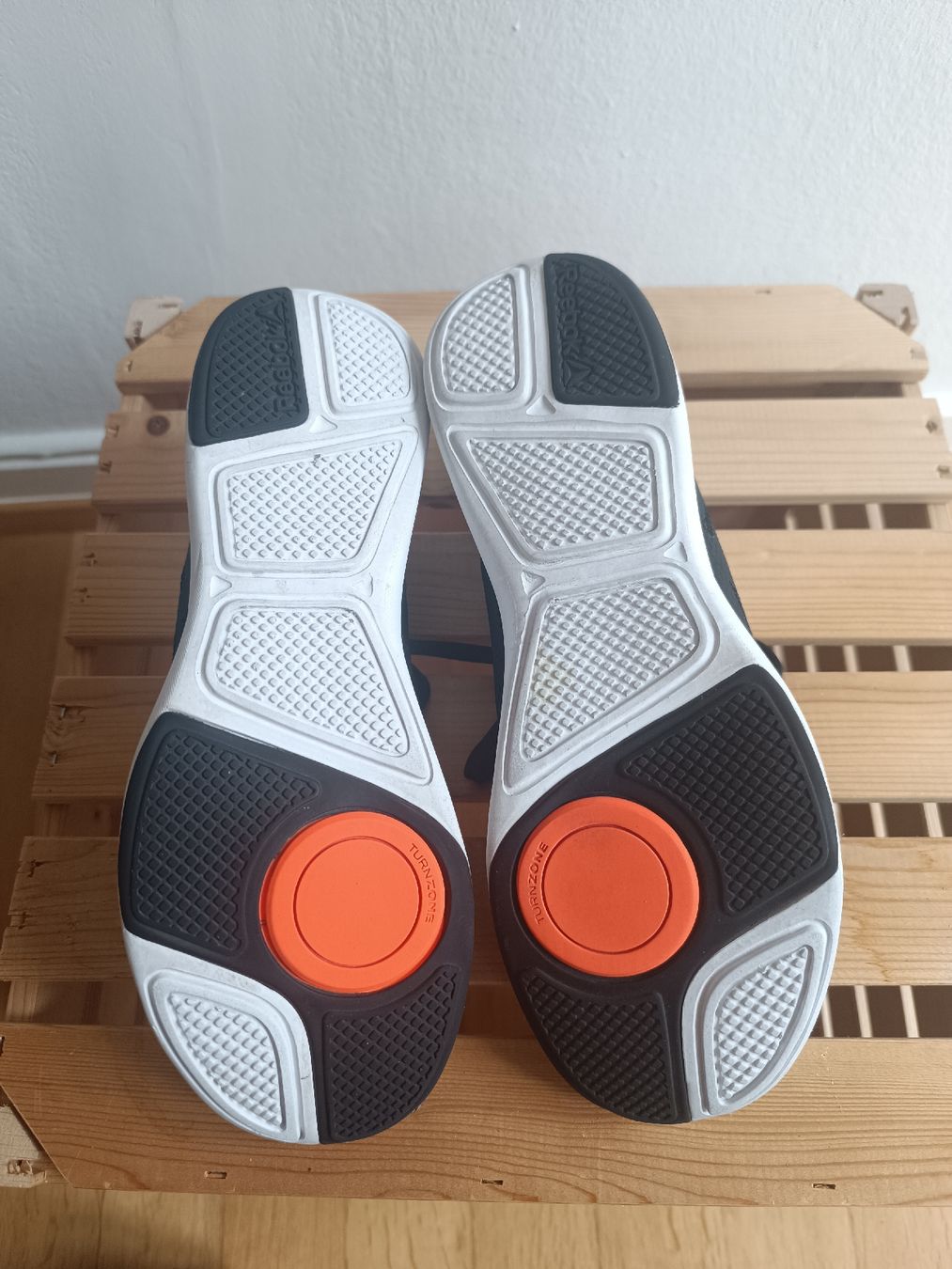 Reebok Scarpe da donna: Reebok Sportschuh – Nuovo (secondo la descrizione) da Basel venduto da froehlicherVagabund 4