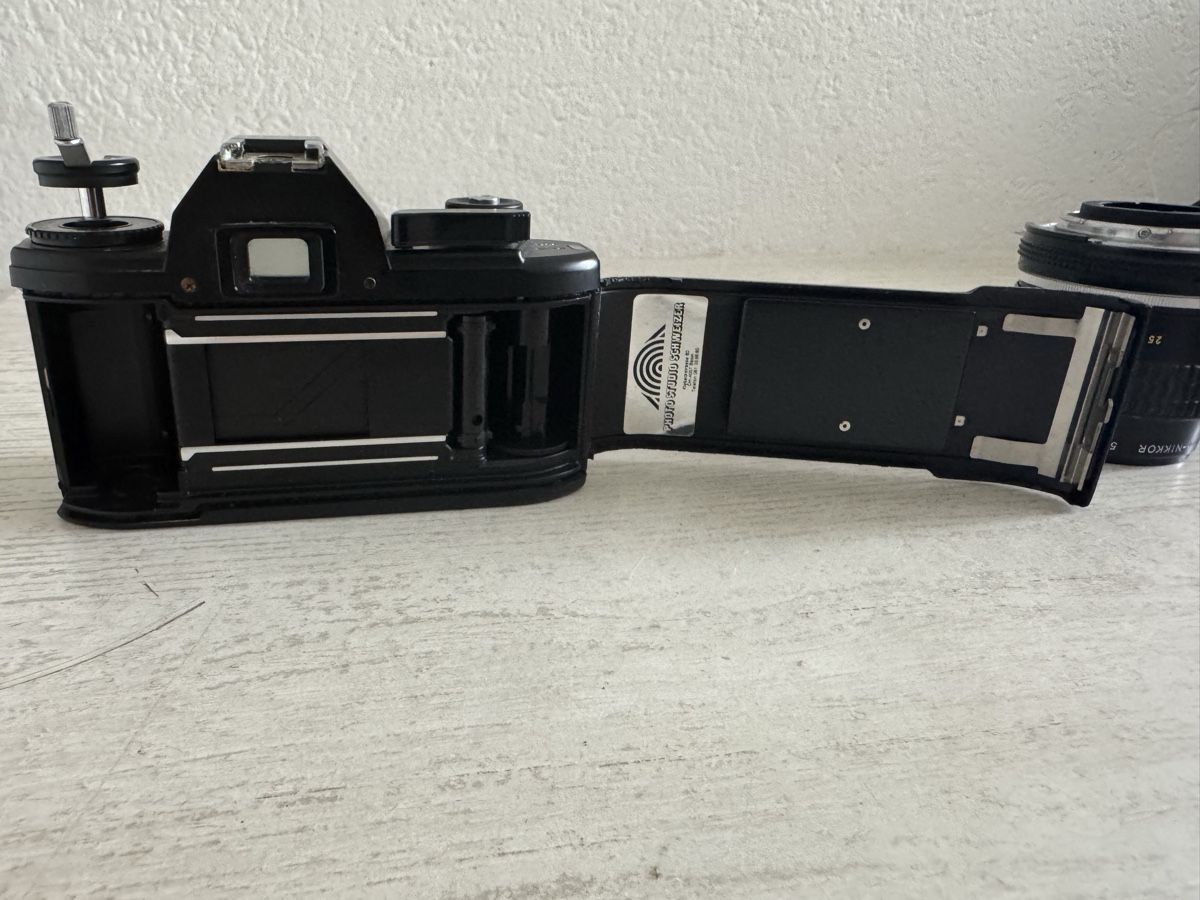Nikon Fotocamera: Nikon em  kamera – Usato da Zunzgen venduto da milesdavis76 6