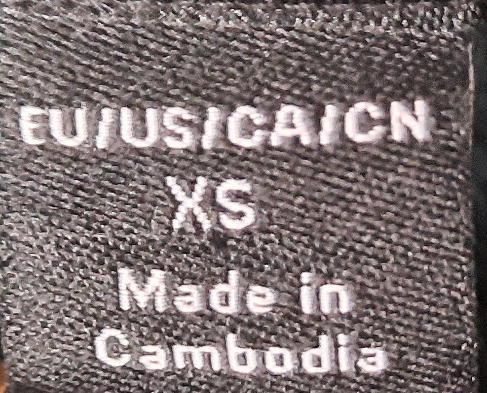 Maglioni & Felpe: AMISU Damen Pullover Mit Text Grün Gr.XS – Nuovo (secondo la descrizione) da Seuzach venduto da VT-Collections2 7