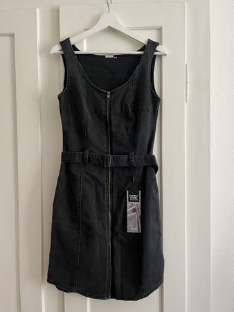 Jeanskleid Grösse 38
