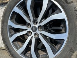 Roues complètes Ford 255/55R20  + Pneus hiver Michelin 4 pcs