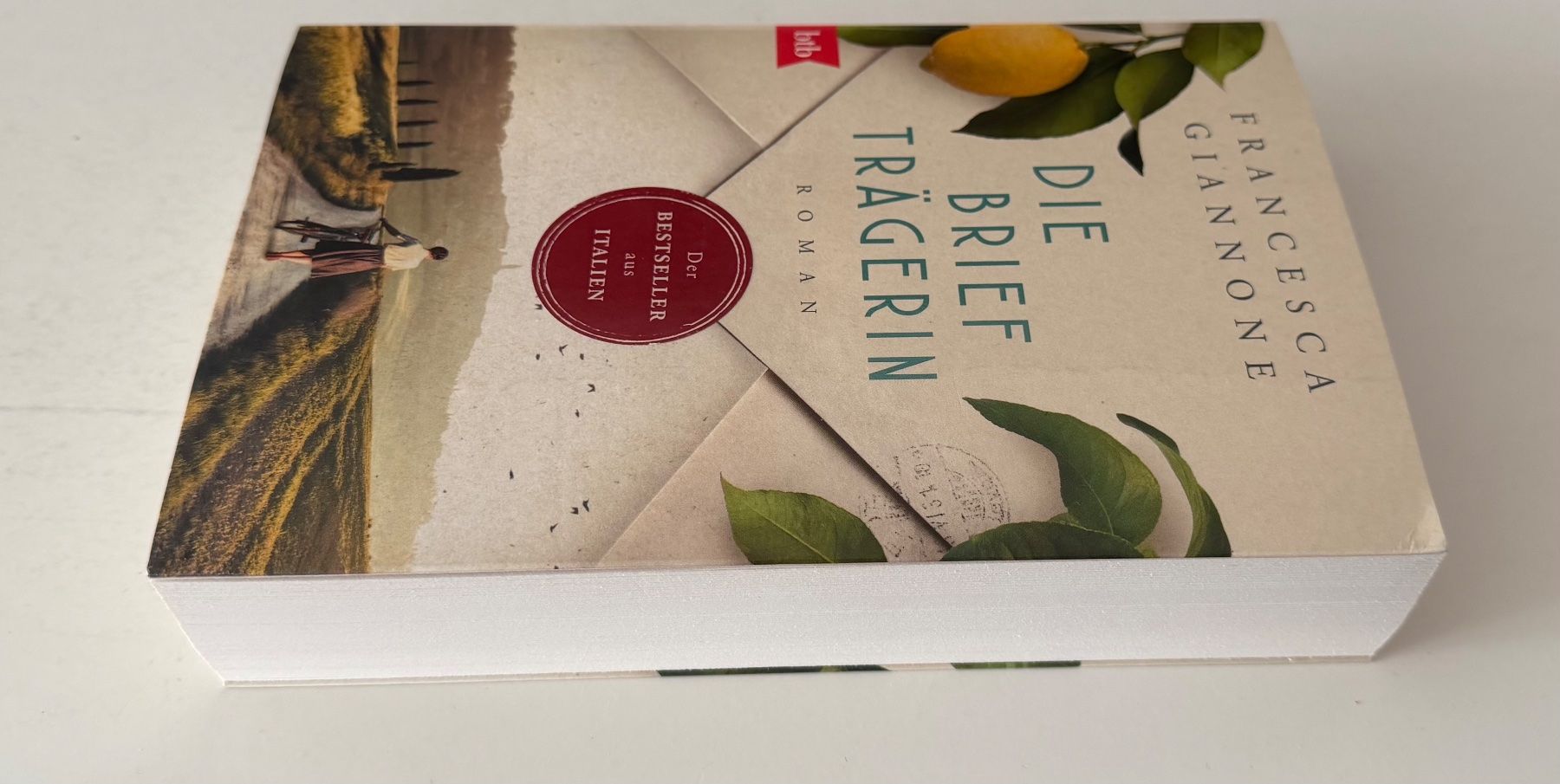 Libri: DIE BRIFTRÄGERIN   (Roman von Francesca Giannone) – Usato da Dietlikon venduto da Web-Trader 3