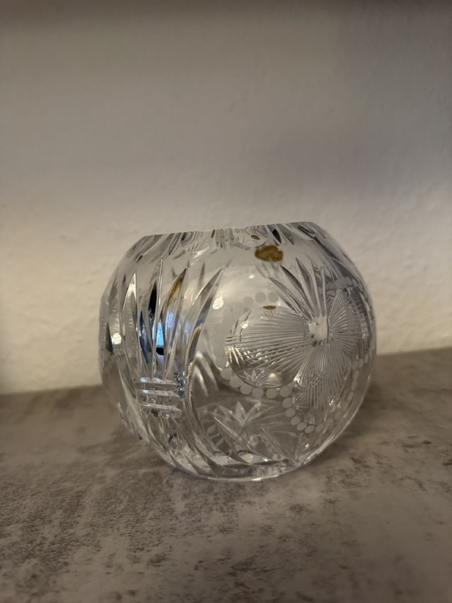 Vasi & Recipienti: Vase en cristal – Usato da Châtelaine venduto da Diogo.138
