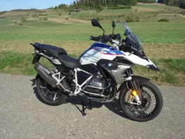BMW R 1250 GS HP mit Option Tieferlegung ab Werk