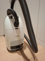 Staubsauger Miele Guard M1