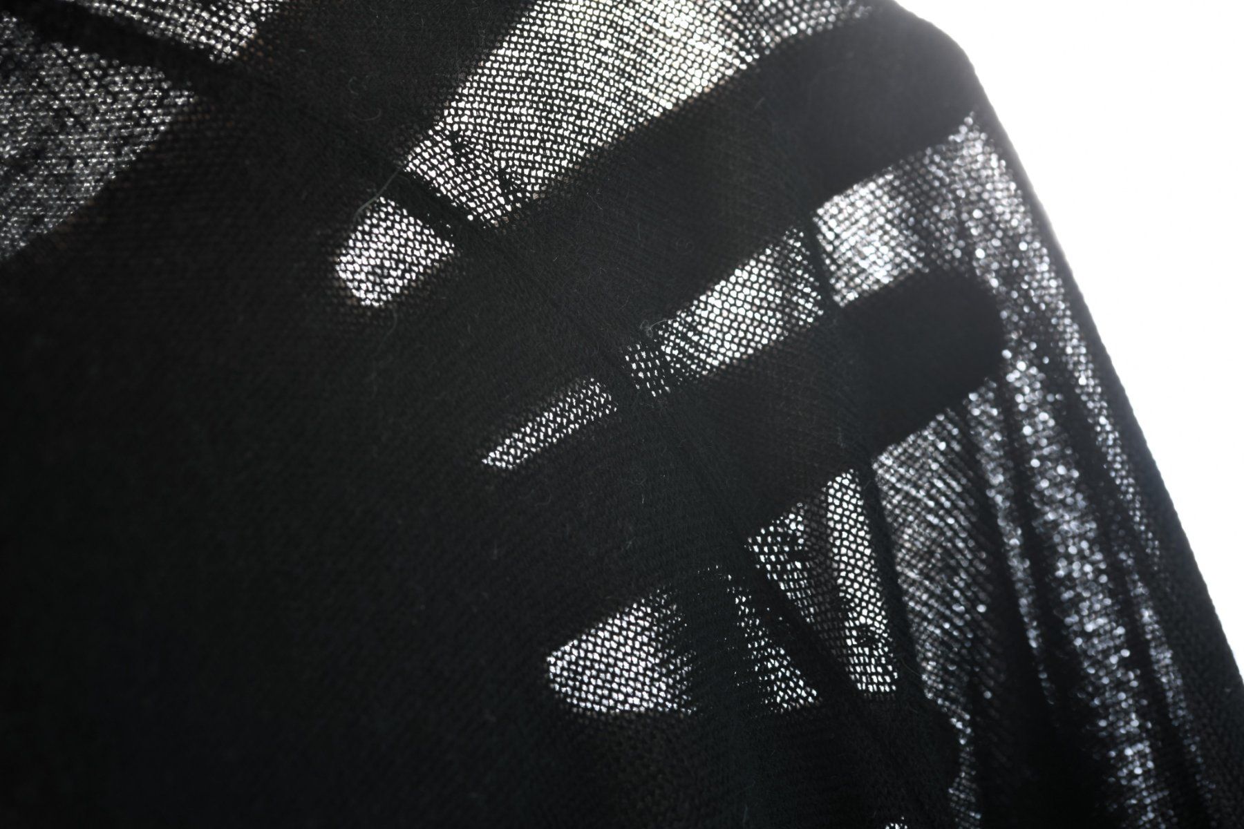 Gucci Maglioni & Felpe: Gucci eleganter schwarzer feiner Pullover S – Nuovo (secondo la descrizione) da Vicosoprano venduto da DevonX 7